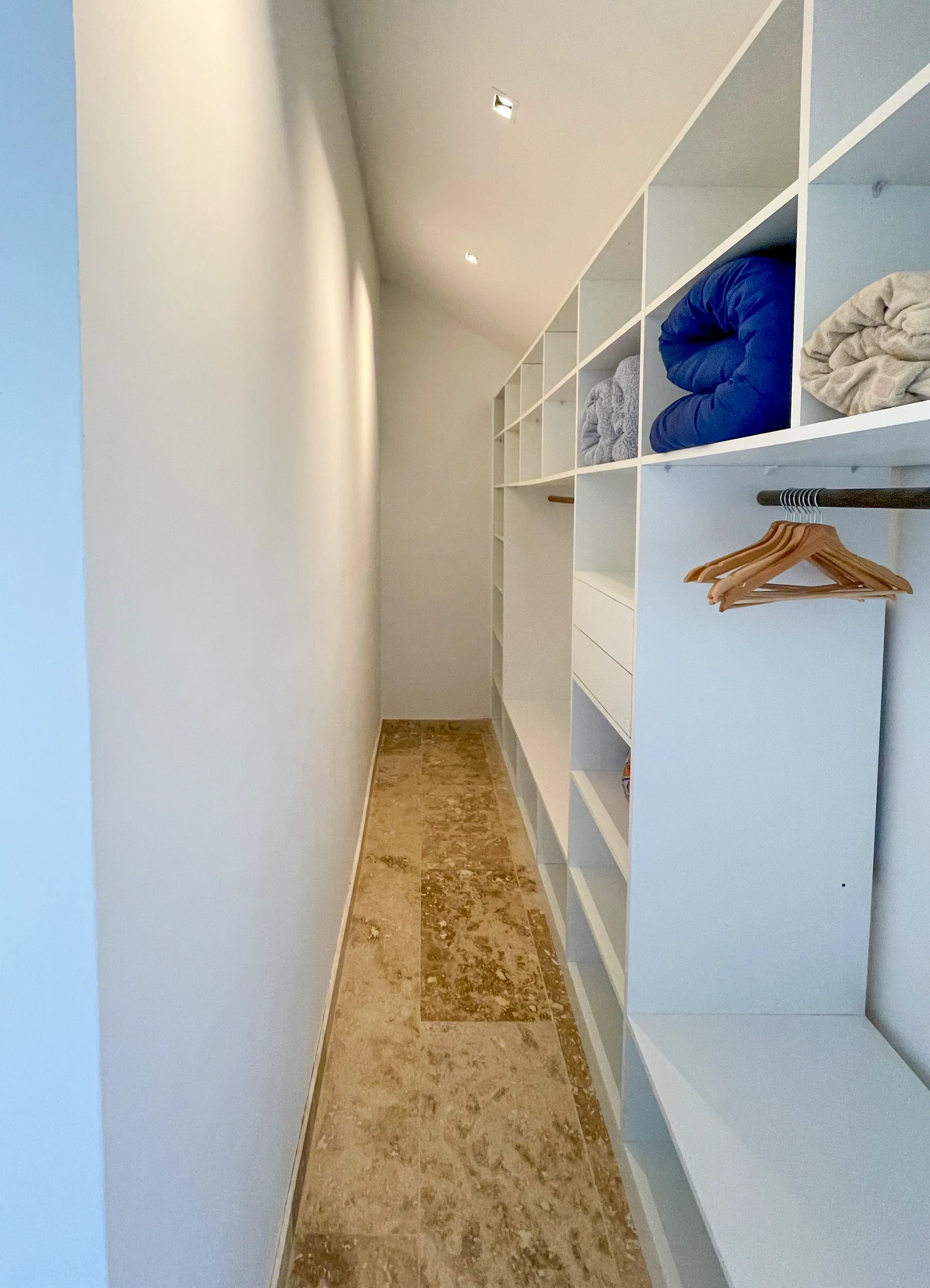 Bedroom 1 - 7 photos